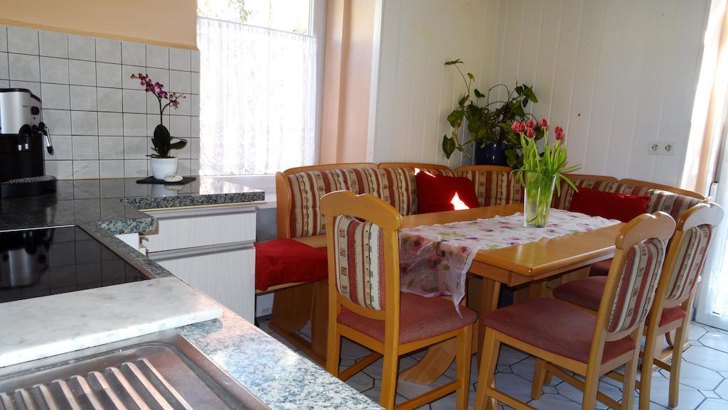 Haus Piber Apartment Villach Room photo